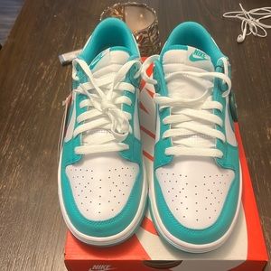 Nike Dunk Low Jade Sz 9 VNDS